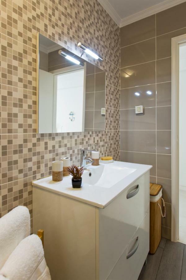 L&M Apartment Porto Bagian luar foto